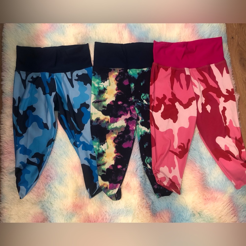 Bundle of 3 Heidi Hat Cropped Leggings